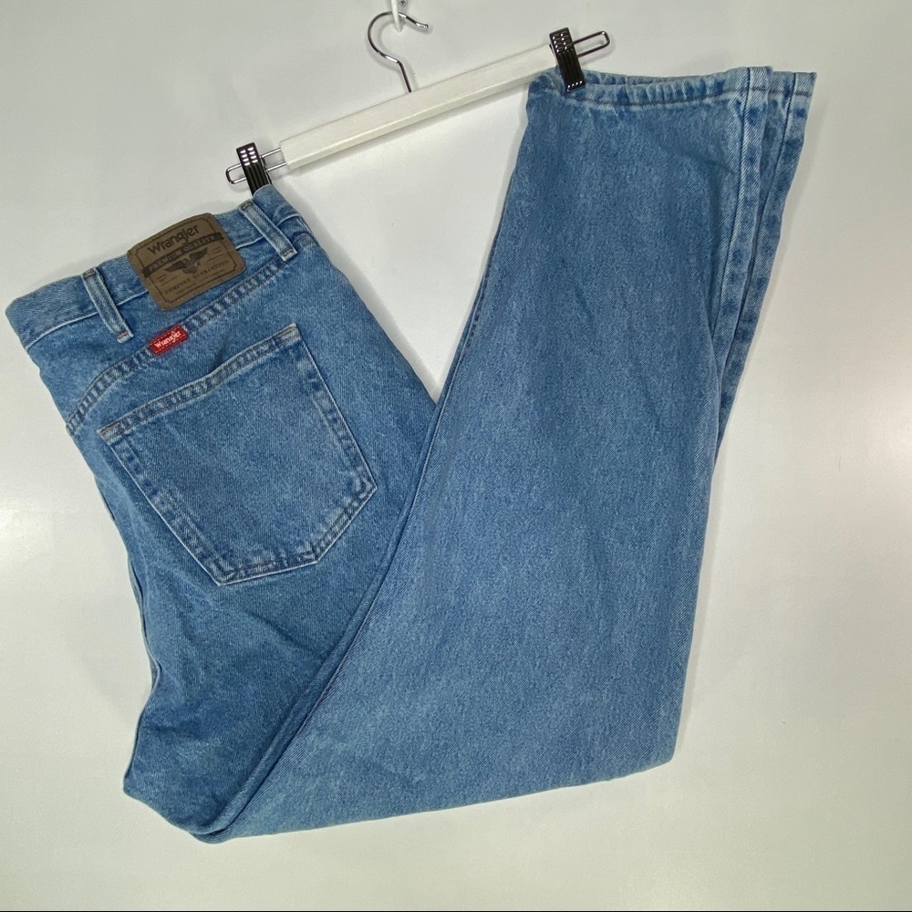 Wrangler mid wash 42X30 - Picture 11 of 11
